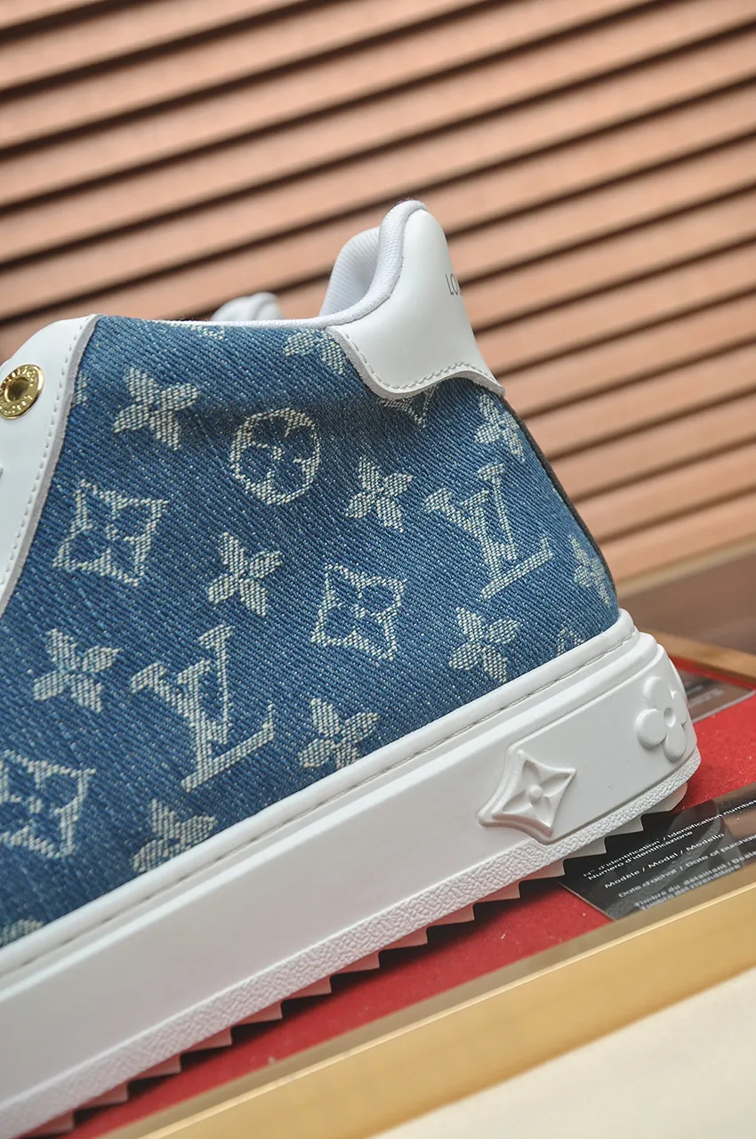 Men's shoes 💰600💶[LOUIS VUITTON] Original order price (mesh lining) new model 🍀LV Louis Vuitton * - top version of LV classic trendy shoes! Made of imported original cowhide, water-dyed cowhide lining, and original wear-resistant rubber outsole! High quality products! Code number 38-45 (45 is custom-made and cannot be returned or exchanged)